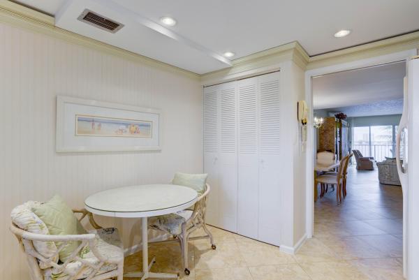 Lake Harbor Cove, 3040 Lake Shore Dr #402, Riviera Beach, Florida 33404, image 1