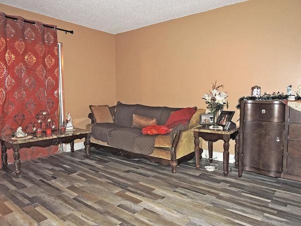 Fernley 4 At Cresthaven Townhomes, 5800 Fernley Dr W #48, West Palm Beach, Florida 33415, image 2