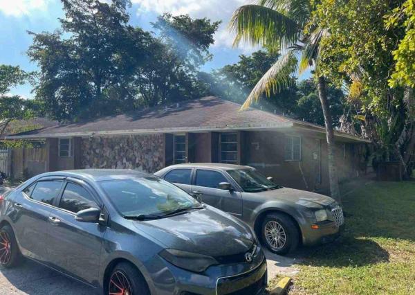 16000 NW 2nd Ave, Unincorporated Dade County, Florida 33169, image 1