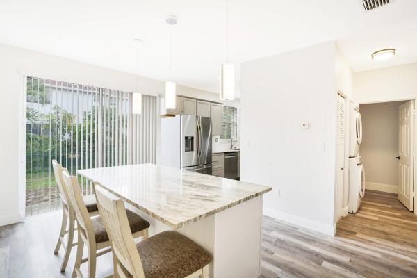 The Villas At Palm Springs, 328 N Palm Villas Way, Palm Springs, Florida 33461, image 3