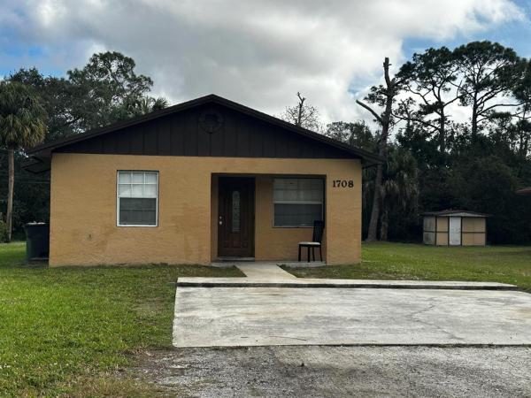 Sunland Gardens, 1708 N 42nd St, Fort Pierce, Florida 34947, image 1