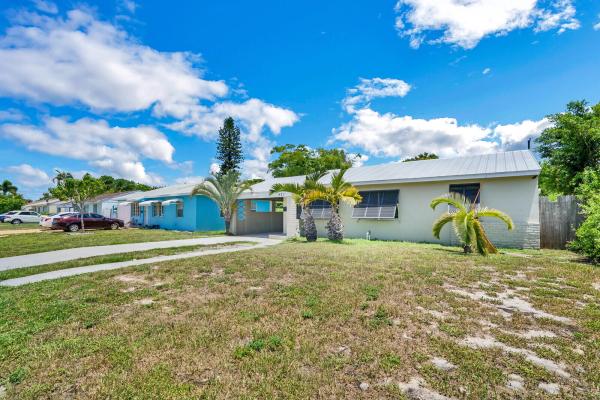 Country Club Park, 921 Macy St, West Palm Beach, Florida 33405, image 1