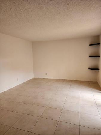 Waterside Estates, 2409 Waterside Dr, Lake Worth, Florida 33461, image 2