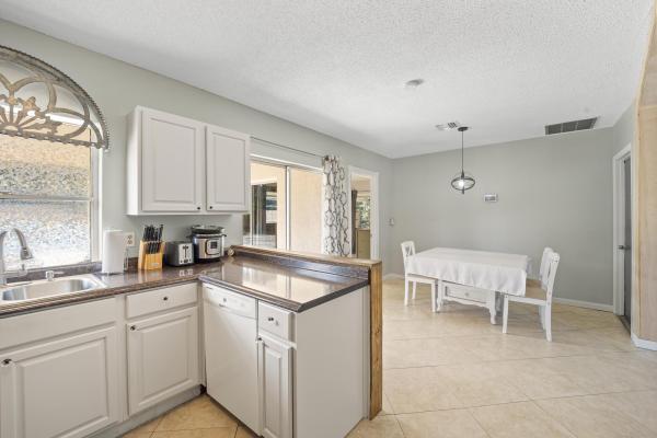 Lake Boynton Estates, 718 SW 4th Ave, Boynton Beach, Florida 33426, image 1