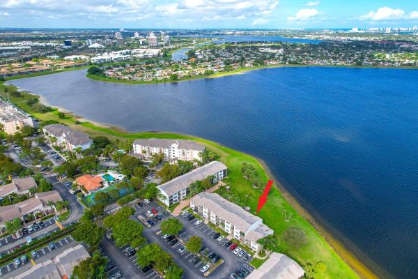 Bella Lago Vista At Clear Lake Club, 714 Executive Center Dr #24, West Palm Beach, Florida 33401, image 1