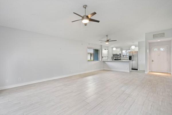 Club Cottages, 108 Club Dr, Palm Beach Gardens, Florida 33418, image 2