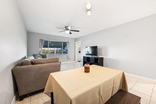 Lake Clarke Gardens, 2615 N Garden Dr N #108, Lake Worth, Florida 33461, image 2