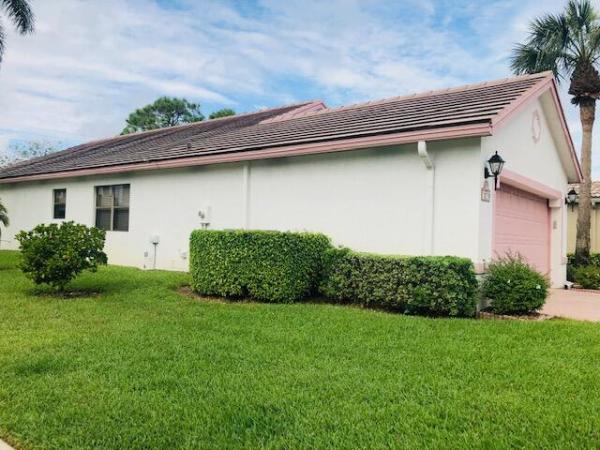 Lexington Lakes, 10279 Lexington Lakes Blvd S, Boynton Beach, Florida 33436, image 1