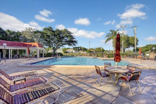 Embassy Square, 2607 Congressional Way, Deerfield Beach, Florida 33442, image 2