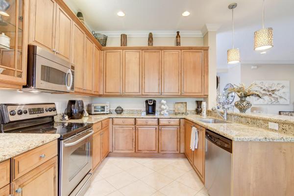 Valencia Pointe, 6827 Montrose Way, Boynton Beach, Florida 33437, image 3
