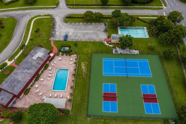 Boca Barwood, 23279 Barwood Ln N #107, Boca Raton, Florida 33428, image 1