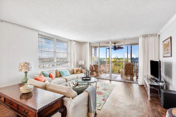 Tropic Bay, 921 Gardenia Dr #570, Delray Beach, Florida 33483, image 1