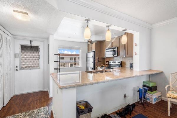 Tropic Bay, 921 Gardenia Dr #570, Delray Beach, Florida 33483, image 3