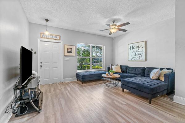 Kokomo Key, 907 Kokomo Key Ln, Delray Beach, Florida 33483, image 2