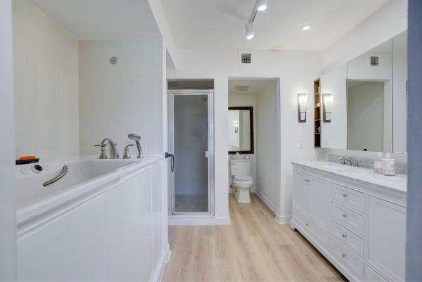 Golf Villas, 474 Brackenwood Ln S, Palm Beach Gardens, Florida 33418, image 1