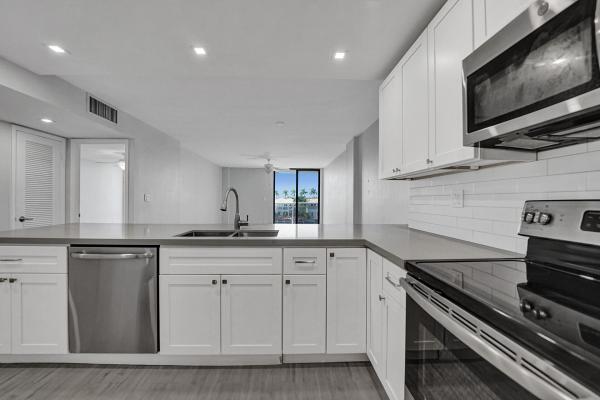 Allington Towers South, 1600 S Ocean Dr #4C, Hollywood, Florida 33019, image 3