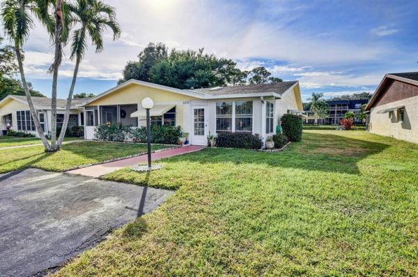 Delray Villas 1, 6058 La Palma Ln, Delray Beach, Florida 33484, image 1