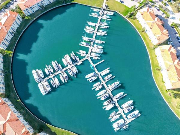 Harbour Isle East, 1 Harbour Isle Dr #203, Fort Pierce, Florida 34949, image 1
