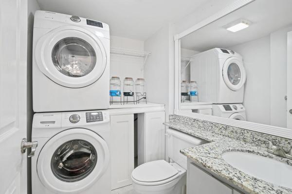 Village Of Sandalwood Lakes North, 227 Charter Way, West Palm Beach, Florida 33407, image 1