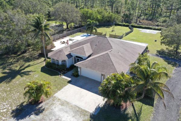Indian River Estates, 1201 E Easy St, Fort Pierce, Florida 34982, image 1