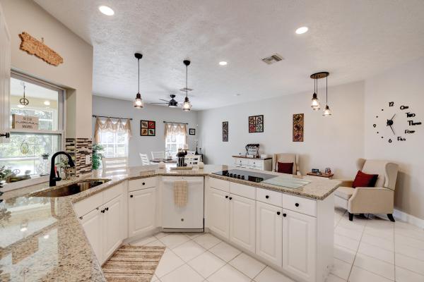 Oleander Pines, 803 Sandburg Ln, Port St. Lucie, Florida 34952, image 2