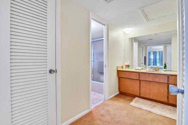 Tamberlane, 5510 Tamberlane Cir #141, Palm Beach Gardens, Florida 33418, image 2