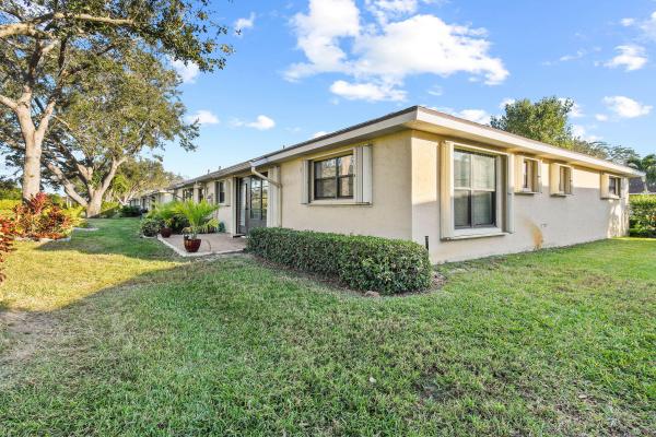 Bent Tree Villas East, 9805 Pecan Tree Dr #A, Boynton Beach, Florida 33436, image 2