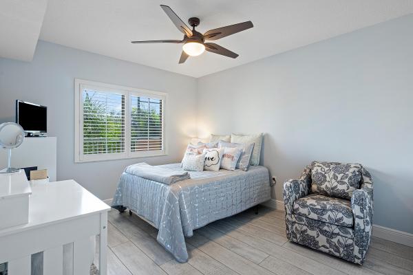 Coral Cove At Coral Lakes, 5749 Gemstone Ct #404, Boynton Beach, Florida 33437, image 2