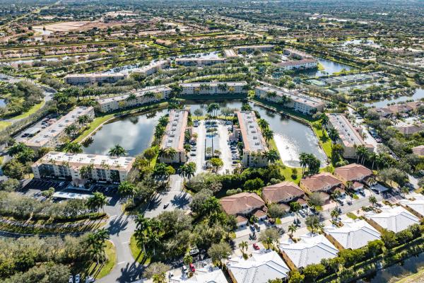 Coral Cove At Coral Lakes, 5749 Gemstone Ct #404, Boynton Beach, Florida 33437, image 1