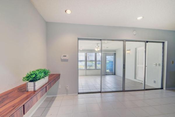 Fernley 4 At Cresthaven Townhomes, 5800 Fernley Dr W #44, West Palm Beach, Florida 33415, image 2