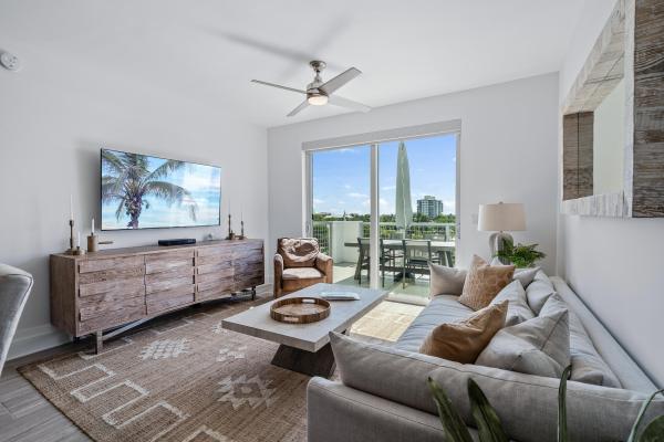 236 Avenue, 236 SE Fifth Ave #401, Delray Beach, Florida 33483, image 1