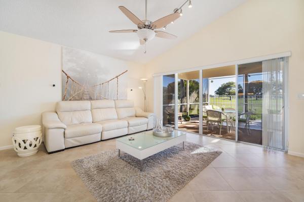 Turnbury Village, 6140 Royal Birkdale Dr, Lake Worth, Florida 33463, image 1