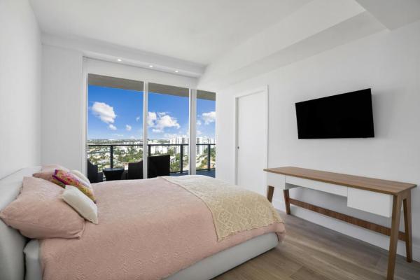 Auberge Beach Residences & Spa, 2200 N Ocean Blvd #N1501, Fort Lauderdale, Florida 33305, image 1