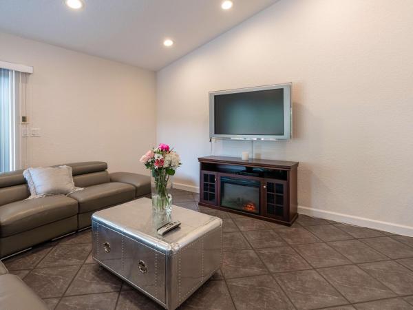 2813 NW 34th St, Boca Raton, Florida 33434, image 2