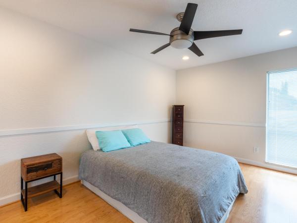 2813 NW 34th St, Boca Raton, Florida 33434, image 1