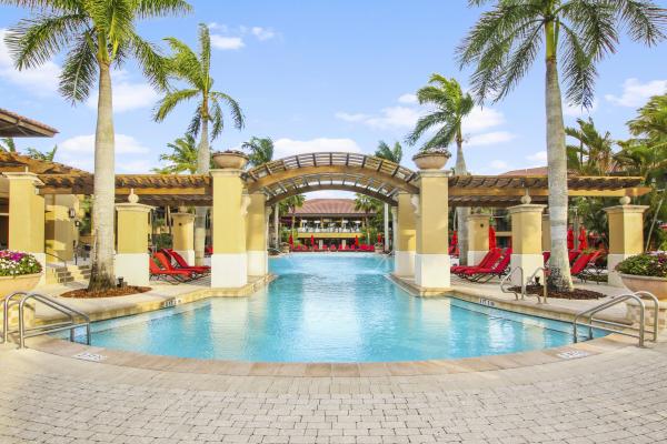 Canterbury, 253 Canterbury Cir, Palm Beach Gardens, Florida 33418, image 2