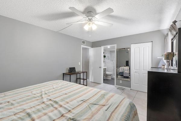 Pine Ridge North 2, 616 Sea Pine Way #H1, Greenacres, Florida 33415, image 2