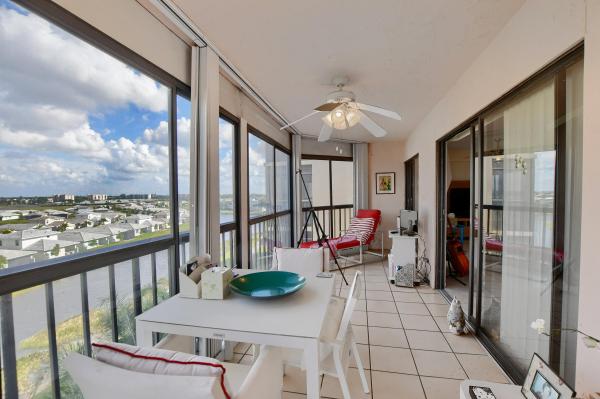 Huntington Towers, 7370 S Oriole Blvd 701, Delray Beach, Florida 33446, image 1