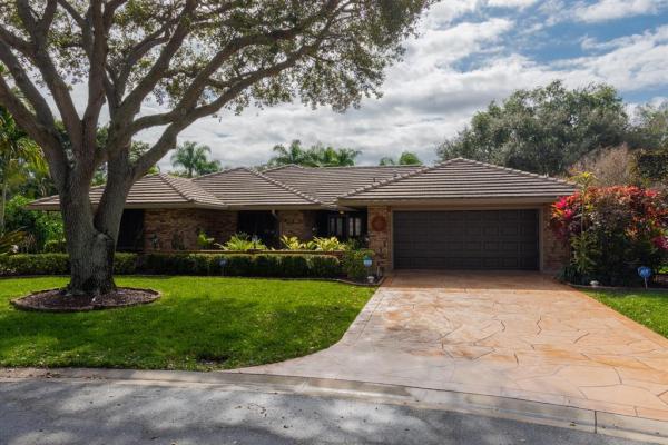 Country Club Estates Parc, 1218 SW Paradise Cv, Port St. Lucie, Florida 34986, image 1