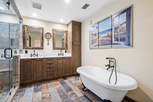 Palm Beach Shore Acres, 35 Oceanview Dr, Ocean Ridge, Florida 33435, image 2