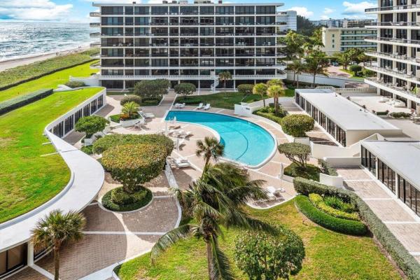 Beach Point, 2660 S Ocean Blvd, Palm Beach, Florida 33480, image 2