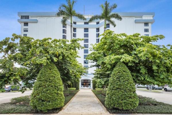 Portofino South, 3800 Washington Rd #511, West Palm Beach, Florida 33405, image 1