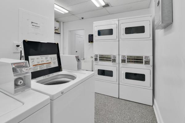 Leisure Sands, 720 Orton Ave #701, Fort Lauderdale, Florida 33304, image 3
