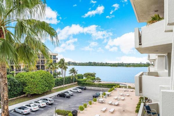 Carlyle House, 2773 S Ocean Blvd #4120, Palm Beach, Florida 33480, image 1