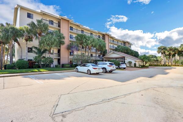 The Marina At The Bluffs, 1001 Seafarer Cir #102, Jupiter, Florida 33477, image 1