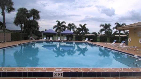 Westwood Gardens, 5916 Golden Eagle Cir, Palm Beach Gardens, Florida 33418, image 2