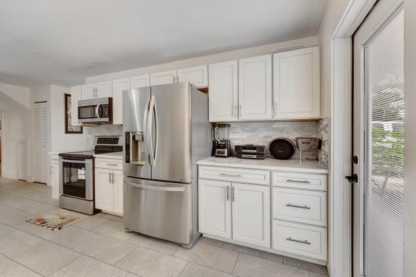 Kenwood, 4682 Carver St, Lake Worth Beach, Florida 33463, image 2