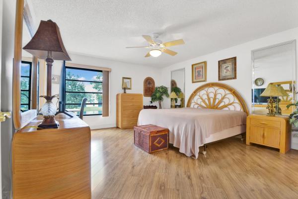 Huntington Pointe, 6241 Pointe Regal Cir #305, Delray Beach, Florida 33484, image 3