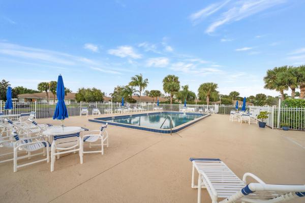 High Point Of Fort Pierce, 1221 S Lakes End Dr #A2, Fort Pierce, Florida 34982, image 2