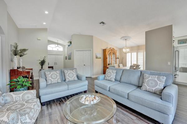 Villa Borghese, 13839 Via Vittoria, Delray Beach, Florida 33446, image 2